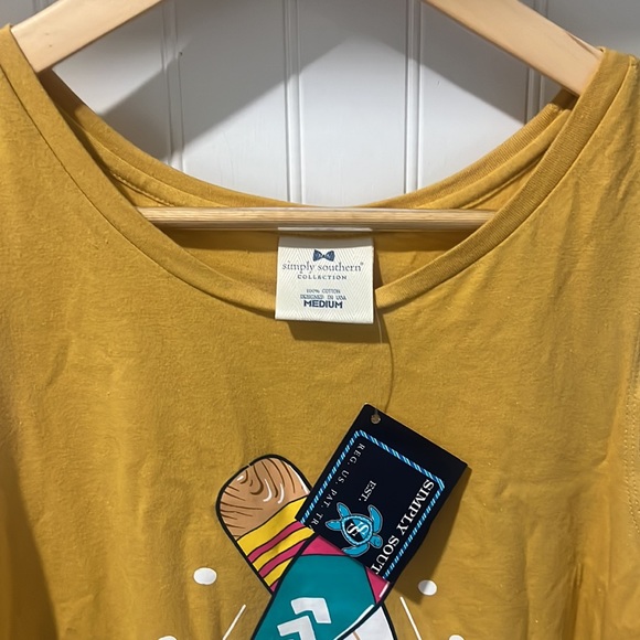 Simply Southern Women's Lake Life Graphic Tank Top Mustard NWT Sz MEDIUM - Picture 3 of 5